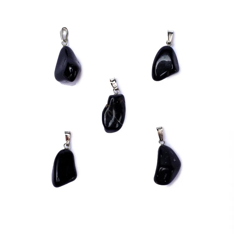 black pendant in onyx stone